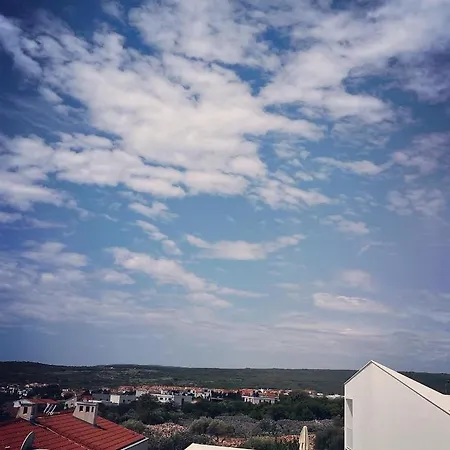 Artemis Krk فيلة